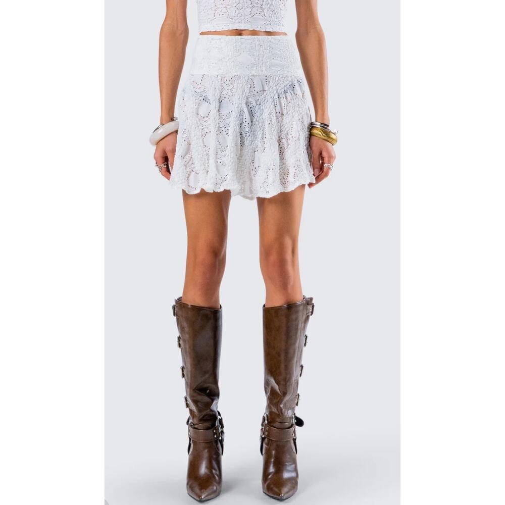 Finesse Teya White lace pattern Eyelet Flowy mini Skirt Cottagecore Coastal Med - Picture 2 of 12